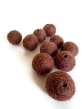 Load image into Gallery viewer, WOOD BROWN felt beads - 10 pack